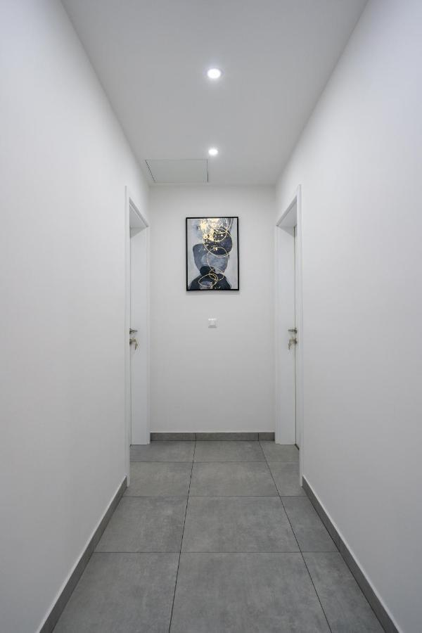Apartments & Room Forest Слунь Екстер'єр фото